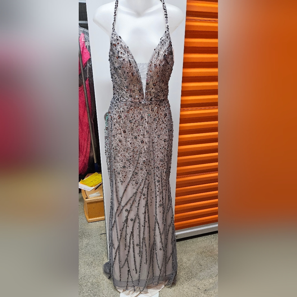Clarisse #810467 Charcoal Beaded Prom Dress, Size 6 - Picture 3 of 8